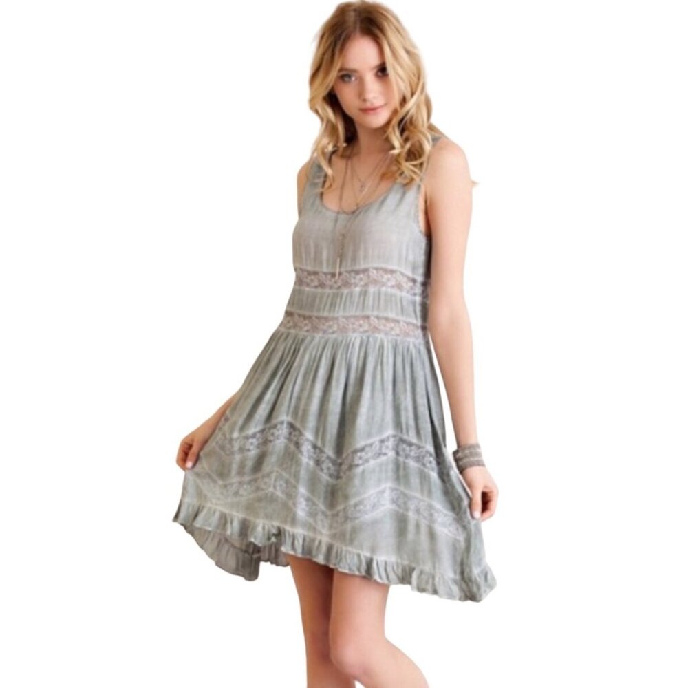 NWT Gray Tiered Ruffle Hem Voile & Lace Acid Wash Mini Slip Dress | Boho Indie S